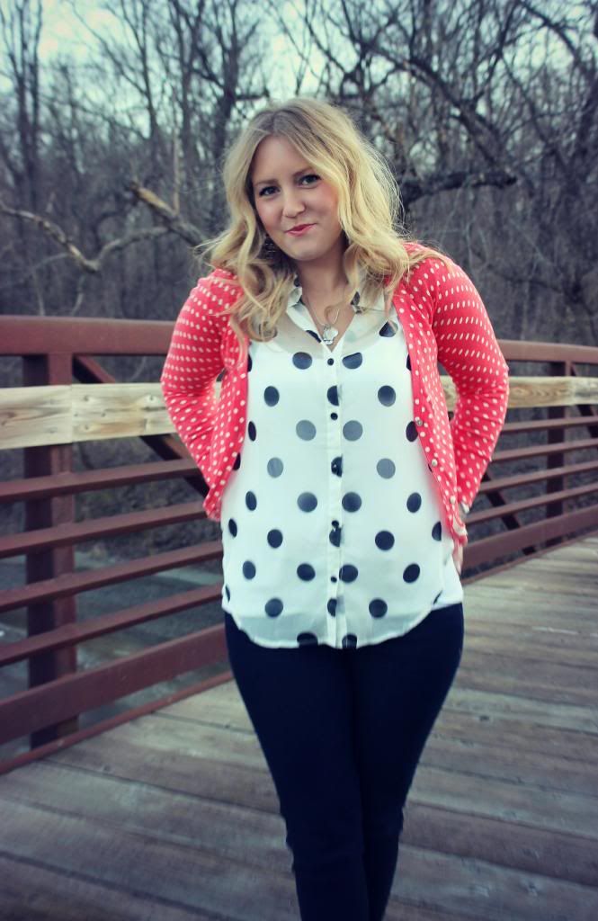 How to mix polka dots with polka dots