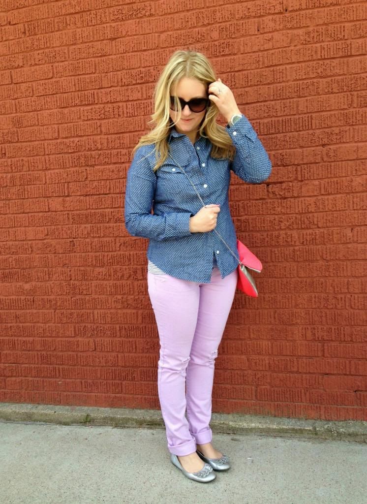 How to Wear Lavender Skinny Jeans