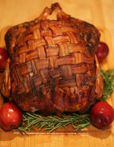 Bacon_blanketed_turkey.jpg