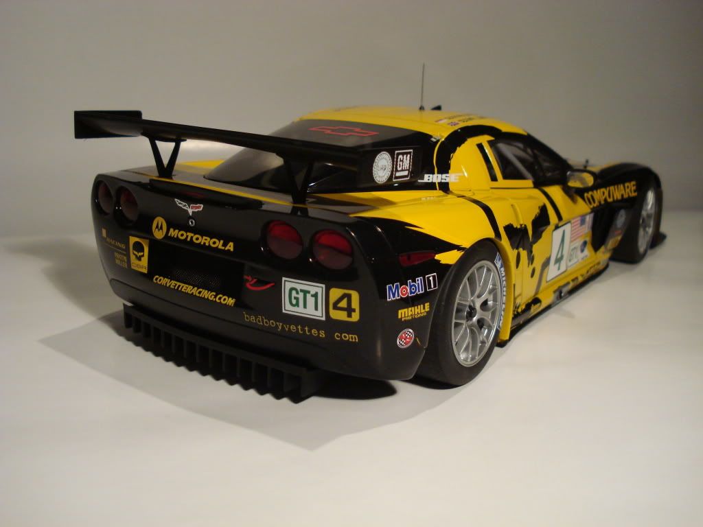1:18 GT &amp; Lemans, 2007 Chevrolet Corvette C6R