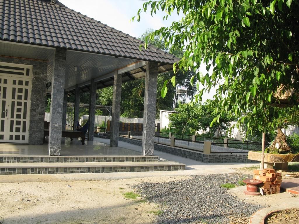 Cần bán - Biệt thự nhà vườn mới - gần KDL Bình Mỹ, Củ Chi - DT: 1100m2, giá: 2,5tỉ - 3