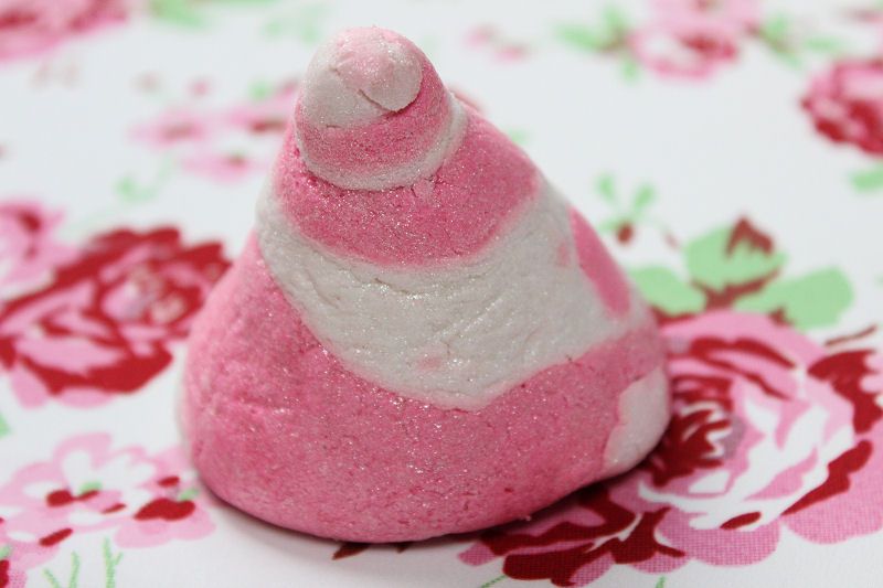 Lush Candy Mountain Bubble Bar
