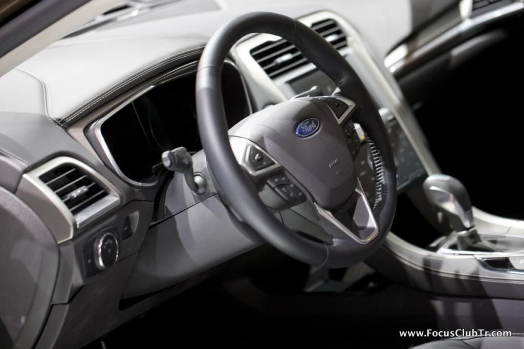 Ford-IAA2013_126.jpg
