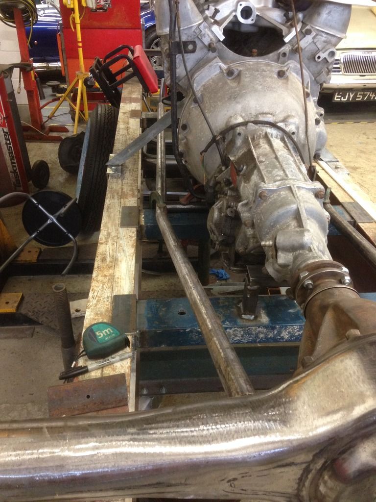 http://i1244.photobucket.com/albums/gg579/Kevin_Bingham/Bellytank%20Chassis/616_zpsdsedxz8d.jpg
