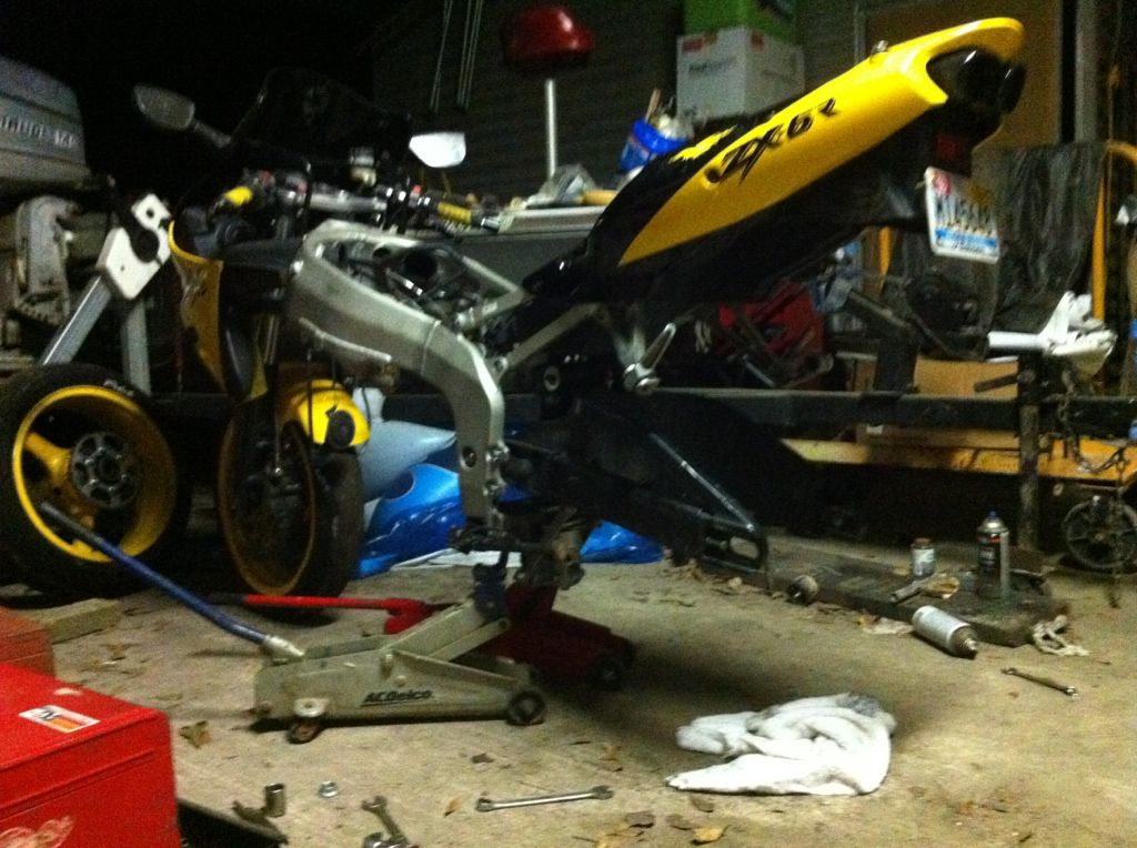 2000 zx6r swing arm * Help!* | Kawasaki Ninja ZX-6R Forum